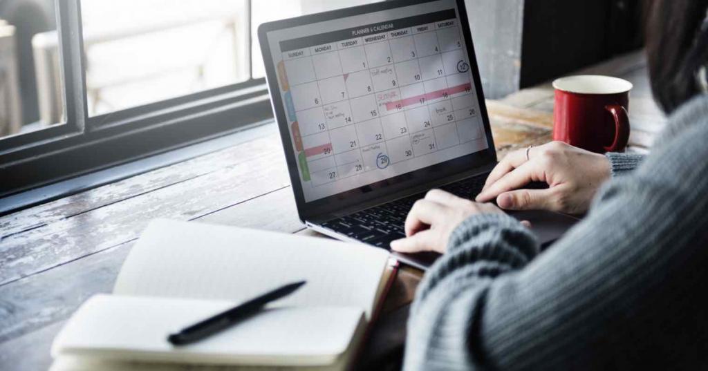 Cách làm việc tại nhà hiệu quả là lên sẵn To-do list cho ngày làm việc và sắp xếp thời gian hợp lý.