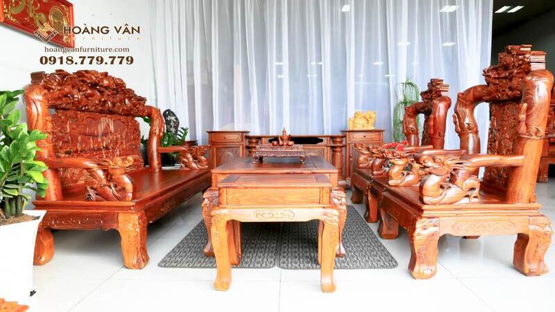 Bộ bàn ghế gỗ hương vân với thiết kế rồng trúc tinh tế 