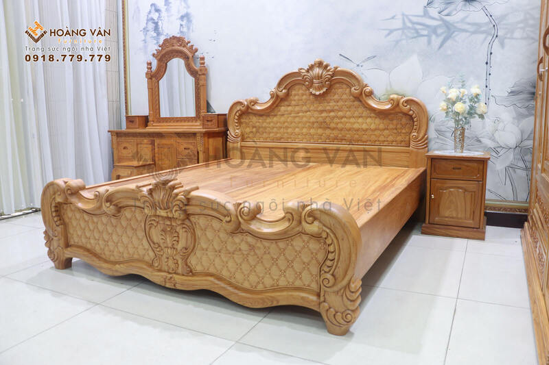 Mẫu giường gỗ gõ hoa mai mang đến sự tinh tế và đẳng cấp 