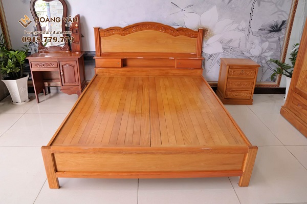 Giường gỗ tự nhiên vẫn luôn được người dùng yêu thích